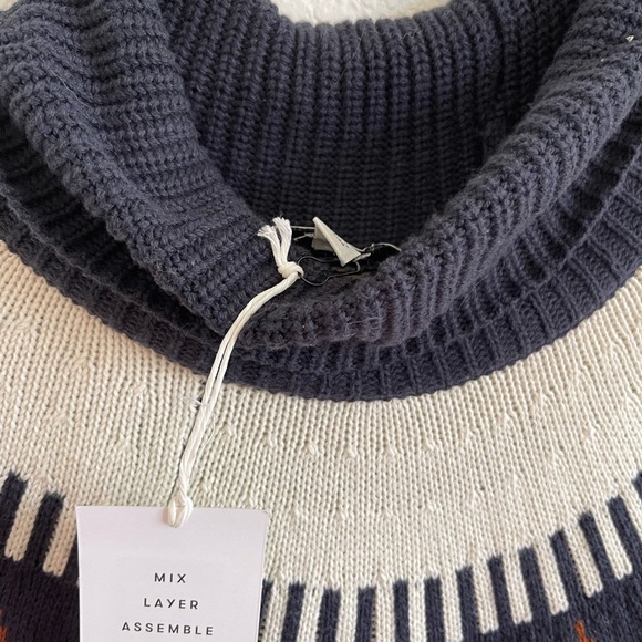 NEW: Sweater Mini Dress - Picture 7 of 16